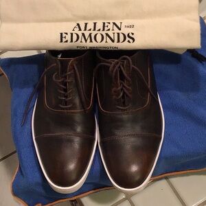Allen Edmonds Park Avenue sneakers 11/D great used conditions